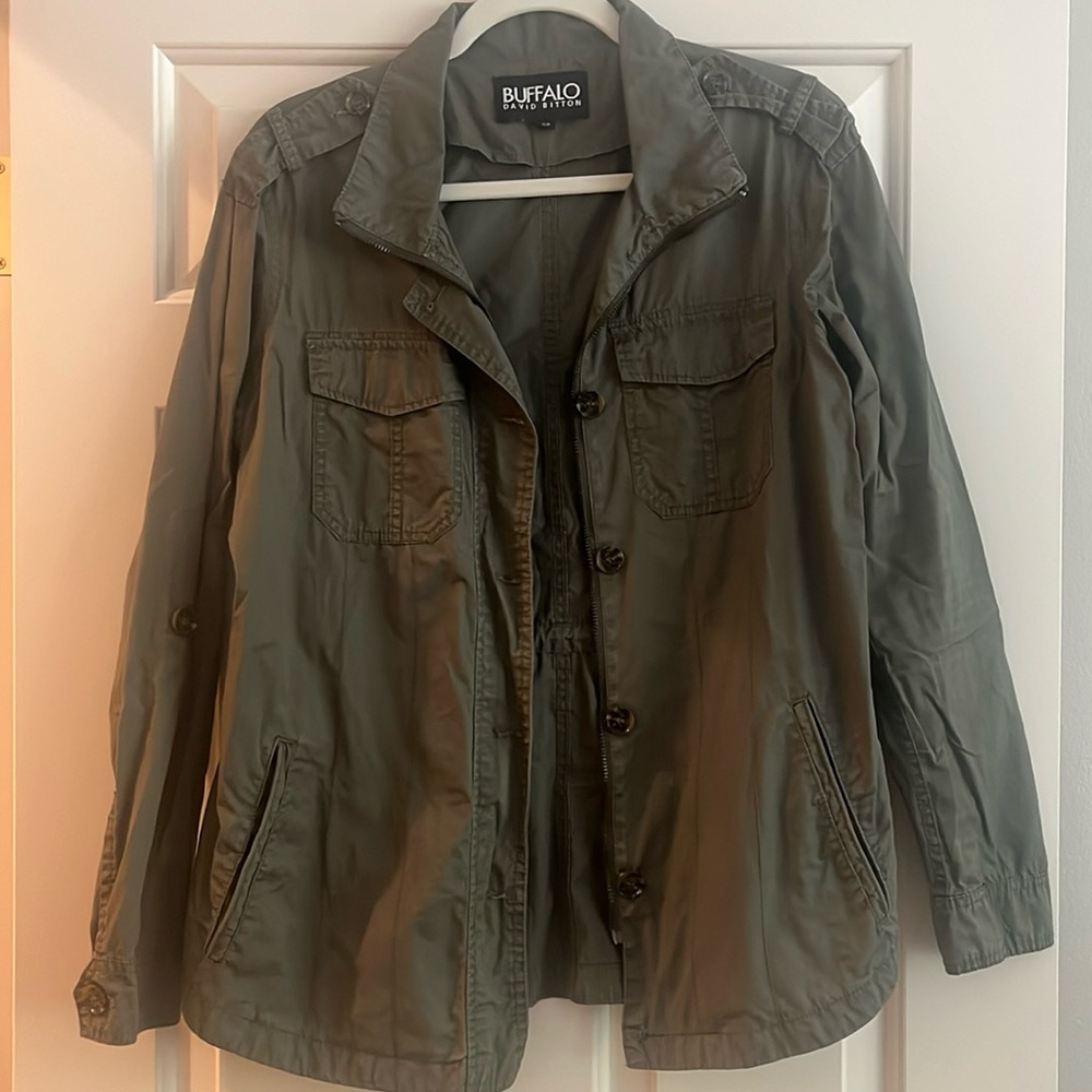Buffalo Cargo Jacket in Army Green Color